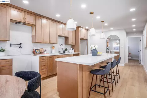 Kitchen - 42663 Hamilton Way, Fremont, CA 94538 photo 3 of 12