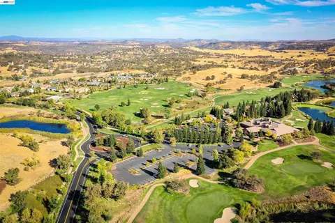 345 Hawkridge Rd, Copperopolis, CA 95228 photo 4