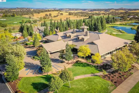345 Hawkridge Rd, Copperopolis, CA 95228 photo 3