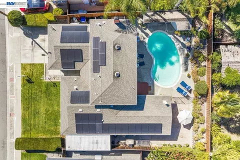 View/Area - 11738 Silvergate Dr, Dublin, CA 94568 photo 3 of 7