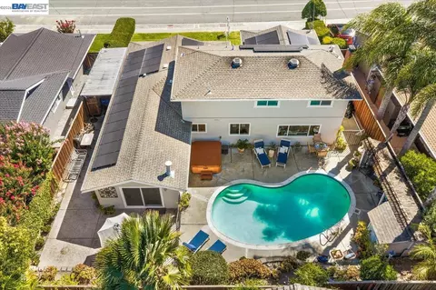 View/Area - 11738 Silvergate Dr, Dublin, CA 94568 photo 4 of 7