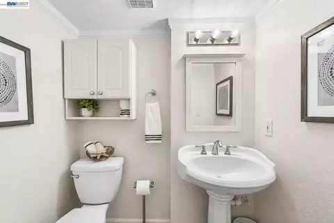 Bath - 11738 Silvergate Dr, Dublin, CA 94568 photo 1 of 3