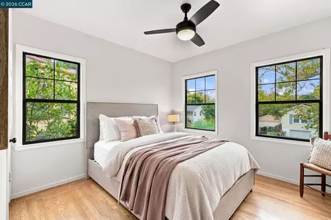Bedroom - 161 Viewmont Ave, Vallejo, CA 94590 photo 1 of 6