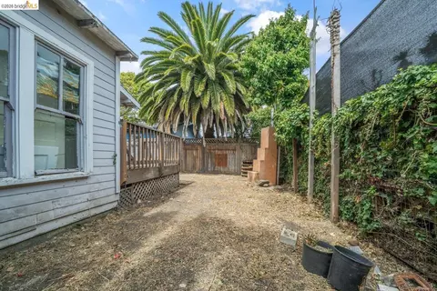 Exterior - 1645 9th, Berkeley, CA 94710 photo 4 of 6