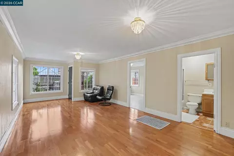 Living - 2616 73rd Ave, Oakland, CA 94605 photo 3 of 3