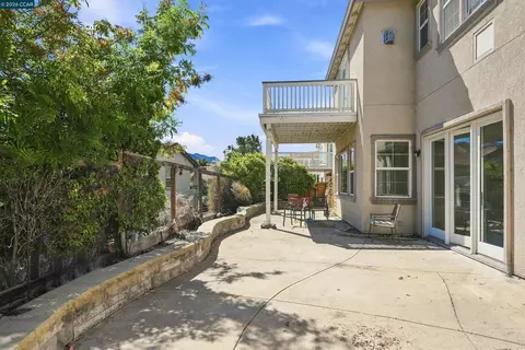 Exterior - 5193 Crystyl Ranch Dr, Concord, CA 94521 photo 4 of 9
