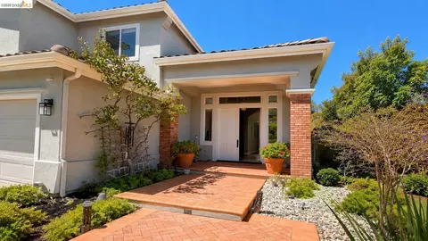 Exterior - 7634 Buckeye Ct, Dublin, CA 94568 photo 3 of 9