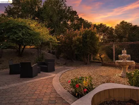 Exterior - 7634 Buckeye Ct, Dublin, CA 94568 photo 8 of 9