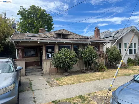 6225 Tevis St, Oakland, CA 94621