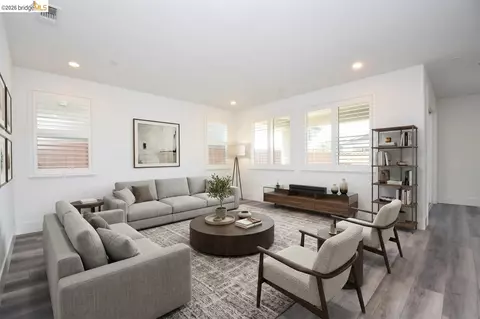Living - 2751 Macabee Dr, Lathrop, CA 95330 photo 3 of 5