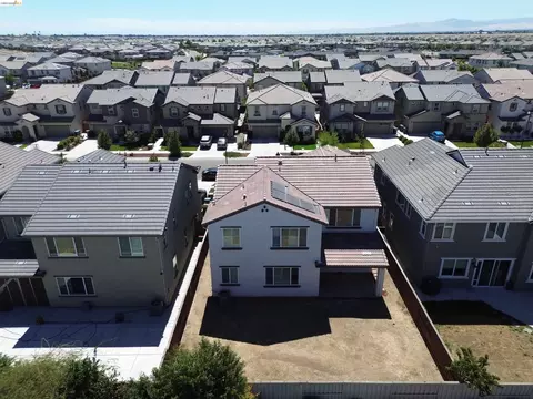View/Area - 2751 Macabee Dr, Lathrop, CA 95330 photo 3 of 3