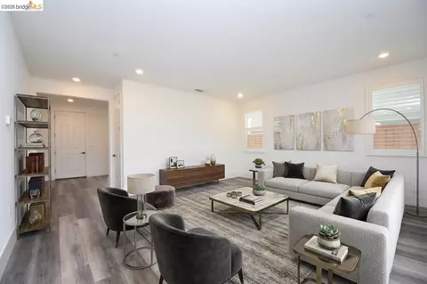 Living - 2751 Macabee Dr, Lathrop, CA 95330 photo 4 of 5