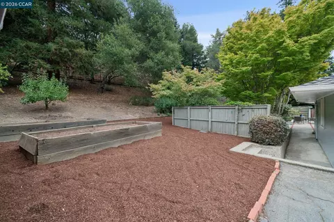 Exterior - 1196 Monticello Rd, Lafayette, CA 94549 photo 16 of 20