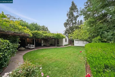 Exterior - 808 Rosedale Ave, Lafayette, CA 94549 photo 5 of 8