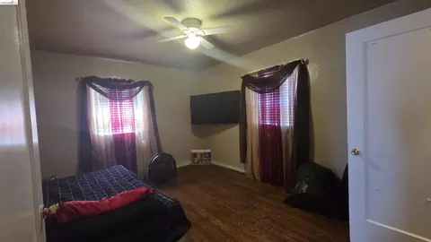 Bedroom - 817 Alameda St, Vallejo, CA 94590 photo 1 of 2
