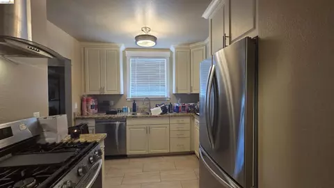 Other - 817 Alameda St, Vallejo, CA 94590 photo 8 of 11