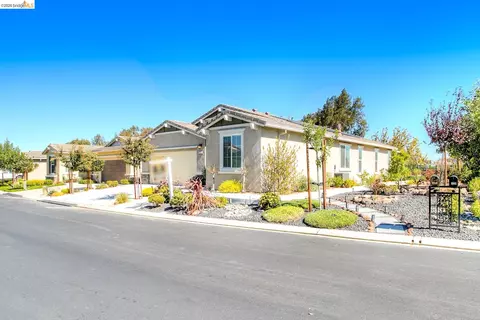 653 Waterwood Dr, Rio Vista, CA 94571