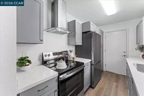 Kitchen - 1436 Everett St, El Cerrito, CA 94530 photo 2 of 5