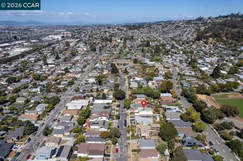 View/Area - 1436 Everett St, El Cerrito, CA 94530 photo 3 of 8