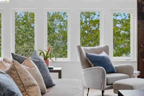 Living - 857 Mountain View Dr # A, Lafayette, CA 94549 photo 1 of 4