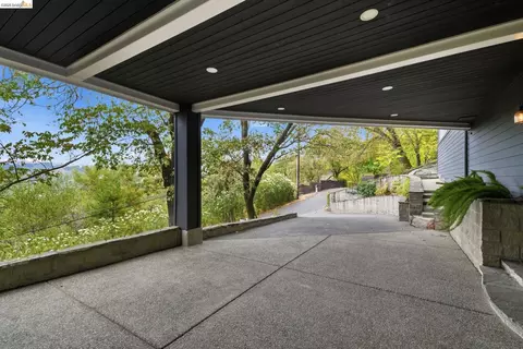Exterior - 857 Mountain View Dr # A, Lafayette, CA 94549 photo 17 of 17