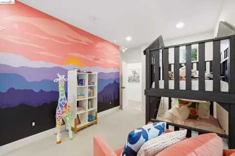 Bedroom - 857 Mountain View Dr # A, Lafayette, CA 94549 photo 10 of 15