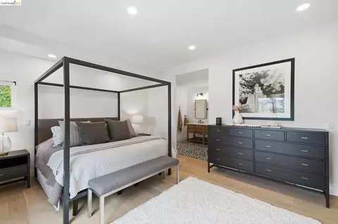 Bedroom - 857 Mountain View Dr # A, Lafayette, CA 94549 photo 13 of 15