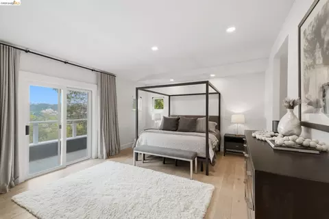 Bedroom - 857 Mountain View Dr # A, Lafayette, CA 94549 photo 12 of 15