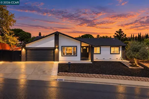 Exterior - 4295 Suzanne Dr, Pittsburg, CA 94565 photo 2 of 13