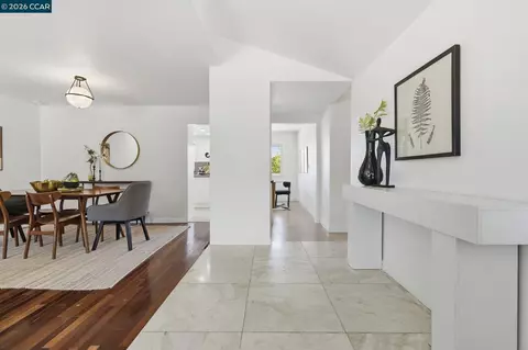 Entry Way - 4295 Suzanne Dr, Pittsburg, CA 94565 photo 1 of 2