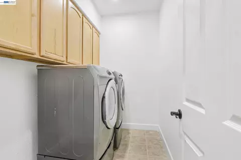 Other - 29207 Marshbrook Dr, Hayward, CA 94545 photo 6 of 12