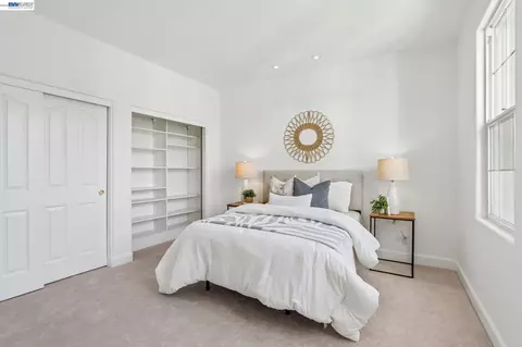 Bedroom - 29207 Marshbrook Dr, Hayward, CA 94545 photo 1 of 11