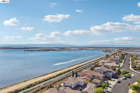 View/Area - 29207 Marshbrook Dr, Hayward, CA 94545 photo 6 of 19