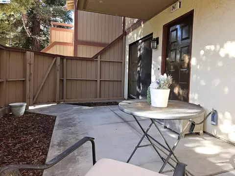 Exterior - 247 E Warren Cmn, Fremont, CA 94539 photo 6 of 14