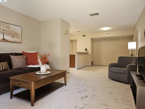 Living - 247 E Warren Cmn, Fremont, CA 94539 photo 2 of 8
