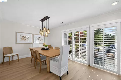 Dining - 509 Tampico, Walnut Creek, CA 94598 photo 2 of 2