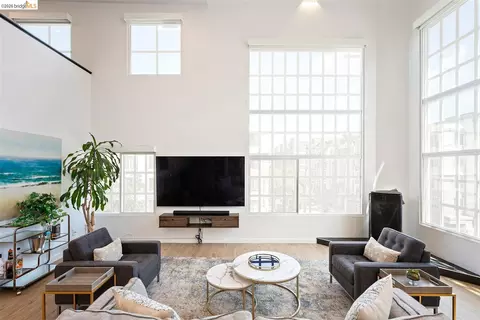Living - 201 3rd St #302, Oakland, CA 94607 photo 7 of 7