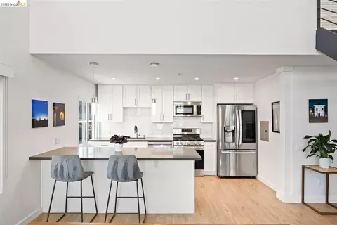 Kitchen - 201 3rd St #302, Oakland, CA 94607 photo 3 of 3