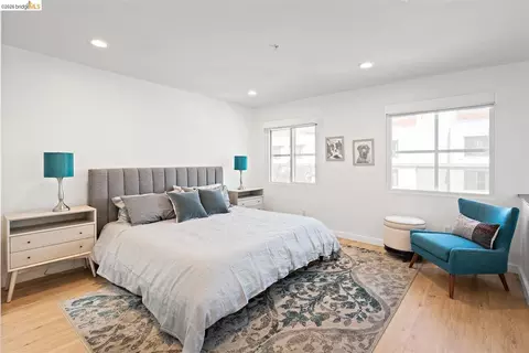 Bedroom - 201 3rd St #302, Oakland, CA 94607 photo 2 of 3