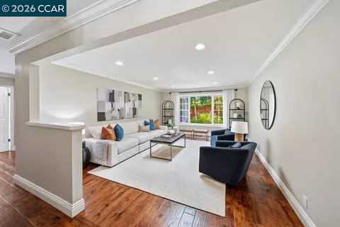 Living - 169 Venado Corte, Walnut Creek, CA 94598 photo 2 of 5