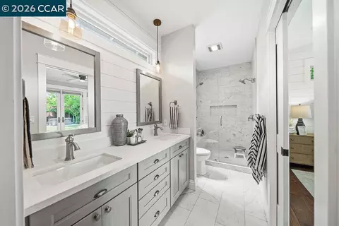 Bath - 169 Venado Corte, Walnut Creek, CA 94598 photo 5 of 5