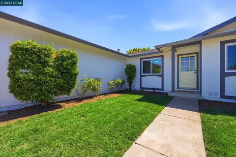 Exterior - 952 Marie Ave, Martinez, CA 94553 photo 3 of 7