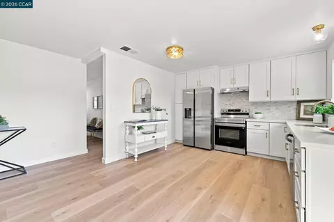 Kitchen - 952 Marie Ave, Martinez, CA 94553 photo 1 of 5