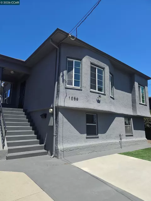 1056 55th St, Oakland, CA 94608