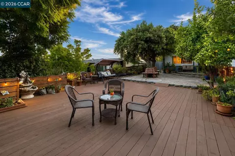 Exterior - 1501 Lassen Ct, Vallejo, CA 94591 photo 6 of 14
