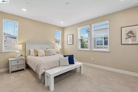 Bedroom - 2836 Stringham Way, Dublin, CA 94568 photo 4 of 9