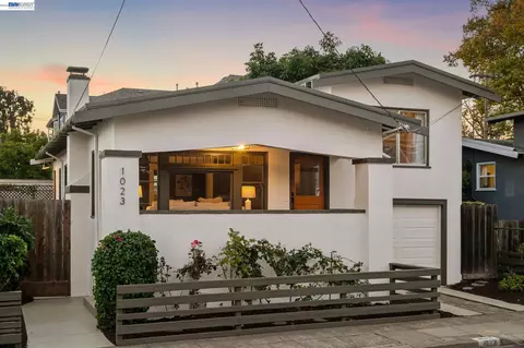 Exterior - 1023 Willow St, Alameda, CA 94501 photo 7 of 11