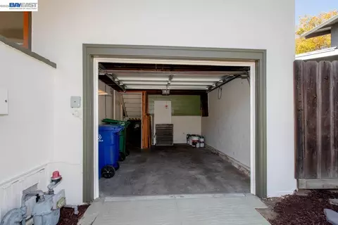 Other - 1023 Willow St, Alameda, CA 94501 photo 7 of 12
