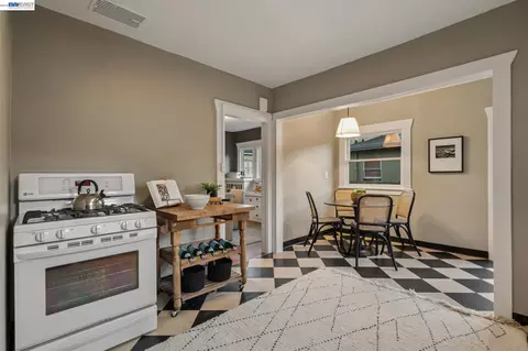 Other - 1023 Willow St, Alameda, CA 94501 photo 10 of 12