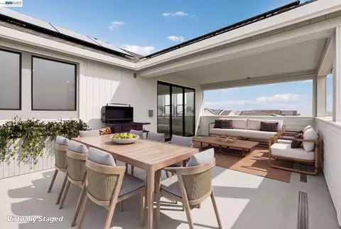 Exterior - 2314 Sand Dune Ave, Marina, CA 93933 photo 6 of 7